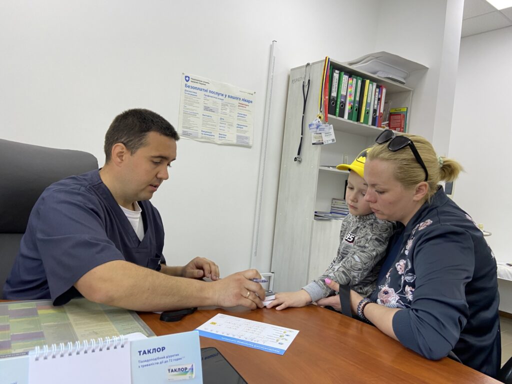 «Острів здоров’я» в Уманському районі: у селі Дмитрушки від поліо вакцинували 24 дитини